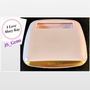 New Vintage Perfect Pair Mirrored Compact MK Make